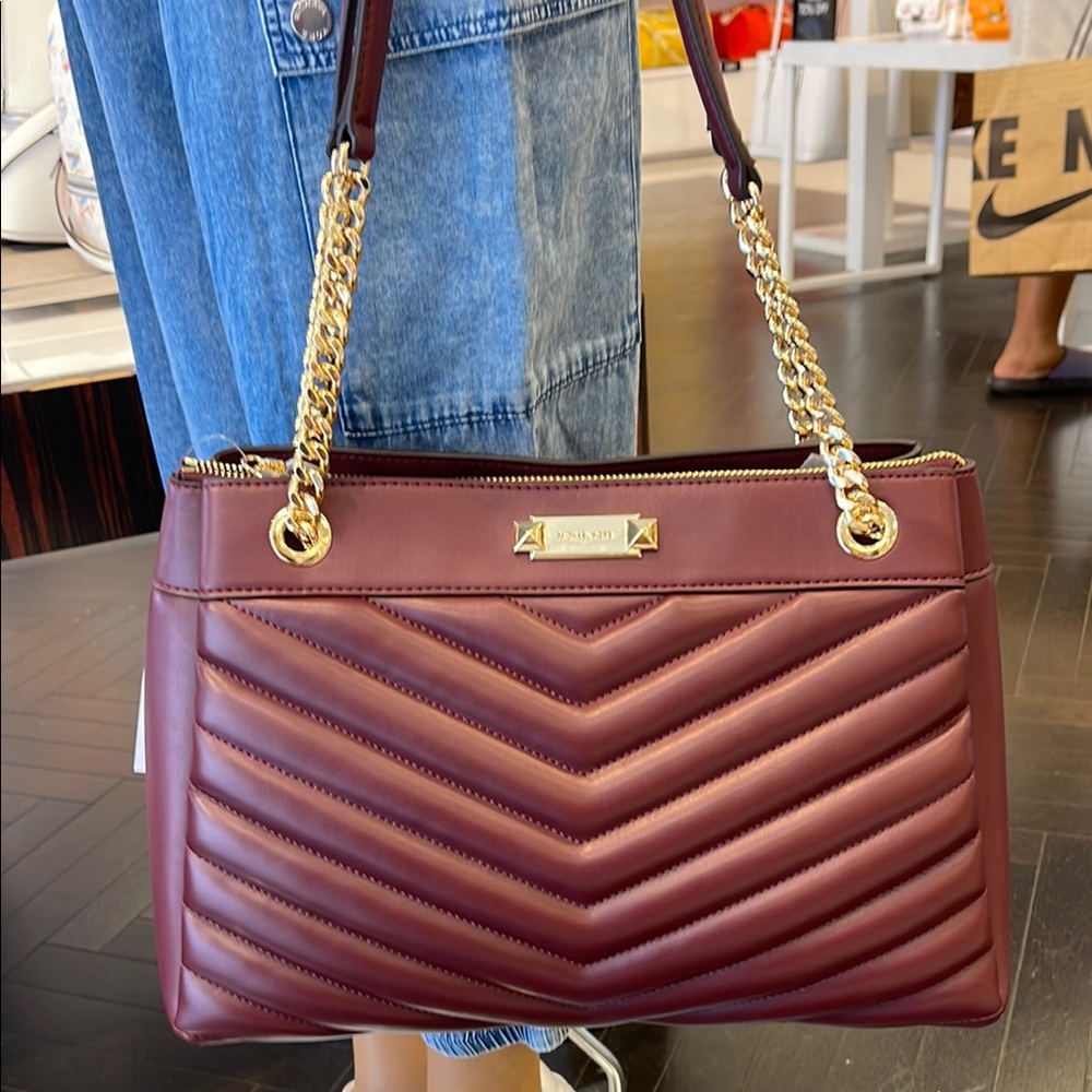 Michael Kors Whitney Ladies Medium Tote Shoulder Handbag Bag Purse Oxblood 
N